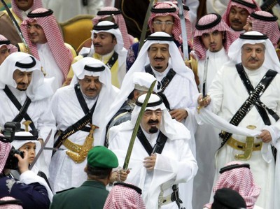 Эксперт: Саудиты ожидают нефть по $80 в бюджете-2015