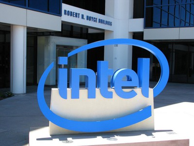   Intel   39%