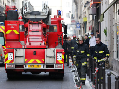 В пригороде Парижа обезвредили взрывоопасную цистерну