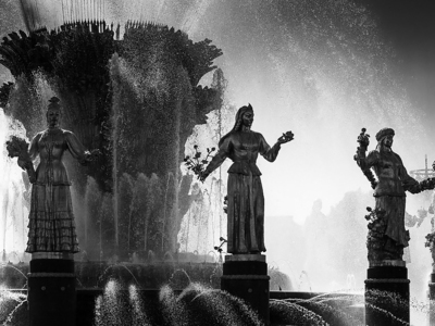 Собянин торжественно открыл сезон фонтанов в Москве