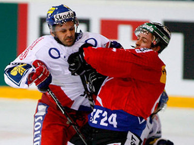 Хоккей. Чешская сборная выиграла у Швейцарии по буллитам