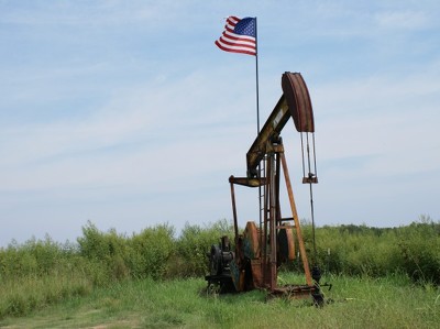 Нефтяники США сокращают расходы еще на 40%