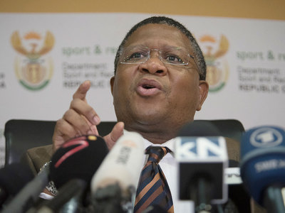 Министр спорта ЮАР: наша страна честно выиграла право на проведение ЧМ-2010 по футболу