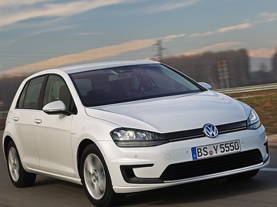 Volkswagen отзывает электрические "Гольфы"