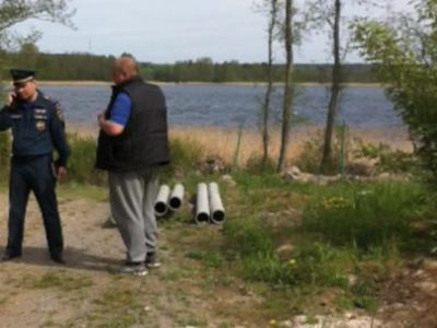 Источник: вертолет упал в озеро в Ленинградской области