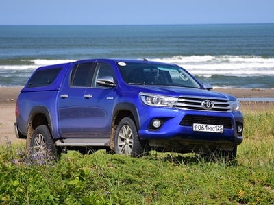 Toyota в России отзывает на ремонт пикапы Hilux
