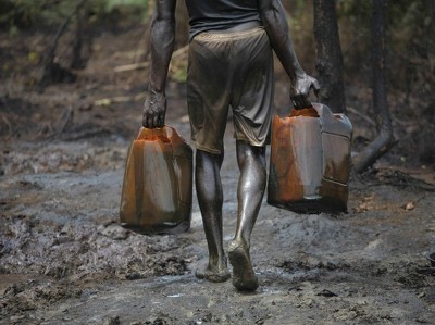 "Большая нефть" украла из Нигерии нефти на $12 млрд