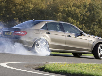Самый мощный Mercedes-Benz E-класса снабдят дрифт-режимом