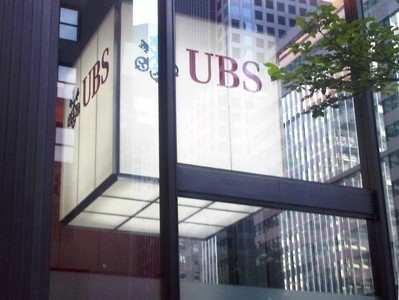 Флеш-креш фунта устроили через UBS