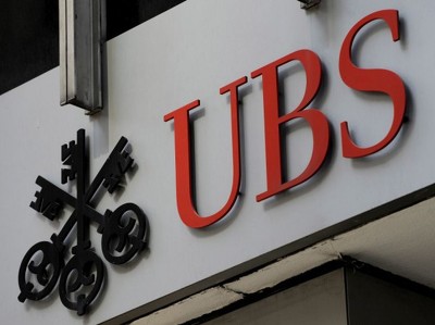 Прибыль UBS в третьем квартале упала на 60%