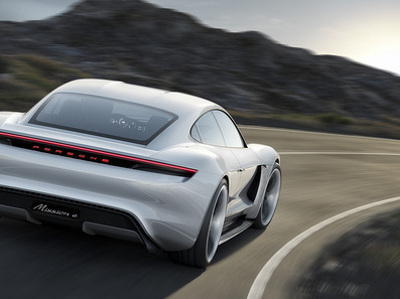 Спорткары Porsche все же могут стать автономными